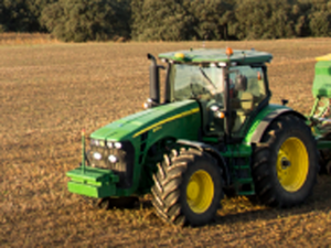Tracteurs avec des moteurs plus écologiques